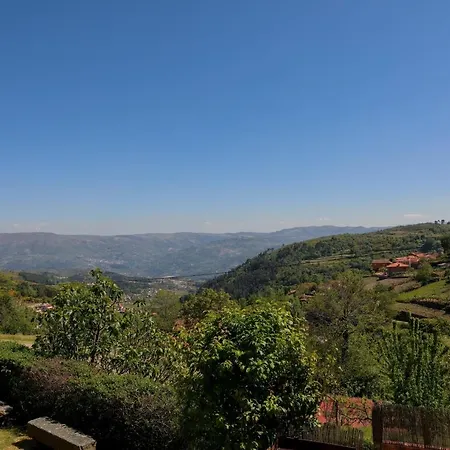 Casa Lages Casa de Férias *